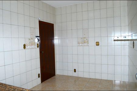 Casa para alugar com 255m², 3 quartos e 5 vagasCozinha