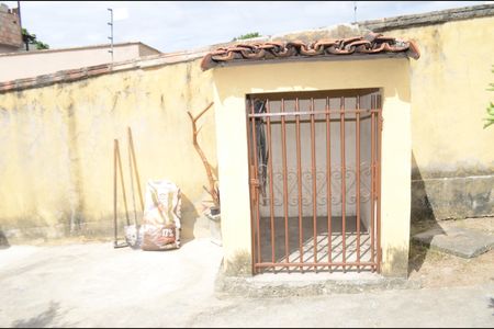 Casa para alugar com 255m², 3 quartos e 5 vagasQuintal