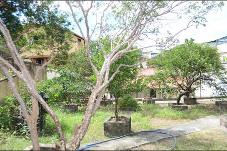 Casa para alugar com 255m², 3 quartos e 5 vagasQuintal