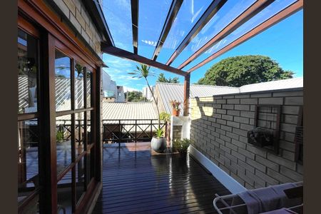 Apartamento para alugar com 160m², 2 quartos e sem vaga