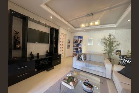 Apartamento para alugar com 160m², 2 quartos e sem vaga