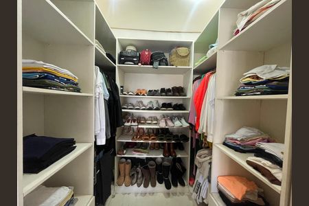 Apartamento para alugar com 160m², 2 quartos e sem vaga