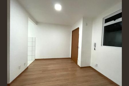 Sala de apartamento para alugar com 2 quartos, 50m² em Canudos, Novo Hamburgo