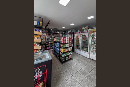 Apartamento à venda com 58m², 2 quartos e 1 vaga Apartamento à venda com 58m², 2 quartos e 1 vagaMercado