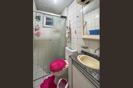 Apartamento à venda com 58m², 2 quartos e 1 vaga Apartamento à venda com 58m², 2 quartos e 1 vagaBanheiro