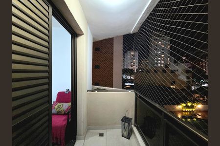 Apartamento à venda com 144m², 3 quartos e 3 vagas Apartamento à venda com 144m², 3 quartos e 3 vagasVaranda da Suíte 2