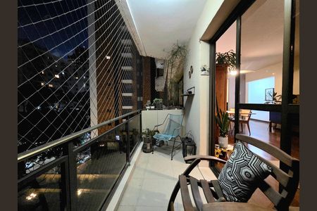 Apartamento à venda com 144m², 3 quartos e 3 vagas Apartamento à venda com 144m², 3 quartos e 3 vagasVaranda da Sala