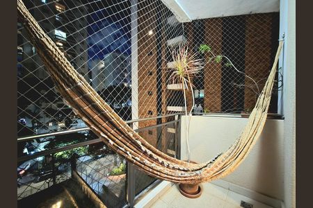Apartamento à venda com 144m², 3 quartos e 3 vagas Apartamento à venda com 144m², 3 quartos e 3 vagasVaranda da Suíte 1