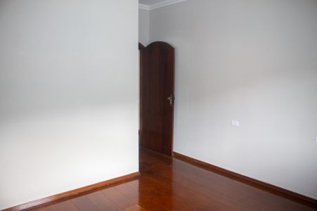 Casa para alugar com 120m², 3 quartos e 2 vagas Casa para alugar com 120m², 3 quartos e 2 vagasSuite