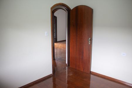 Quarto 1 de casa para alugar com 3 quartos, 120m² em Roncon, Ribeirão Pires