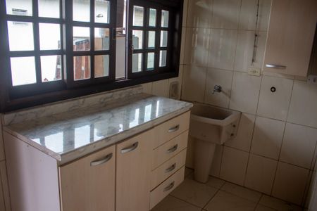 Casa para alugar com 120m², 3 quartos e 2 vagas Casa para alugar com 120m², 3 quartos e 2 vagasÁrea de serviço