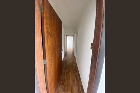 Corredor de apartamento para alugar com 3 quartos, 110m² em Pinheiros, São Paulo