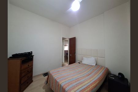Apartamento para alugar com 51m², 3 quartos e sem vagaQuarto 