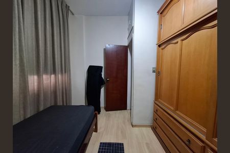 Dependência  de apartamento para alugar com 2 quartos, 51m² em Flamengo, Rio de Janeiro