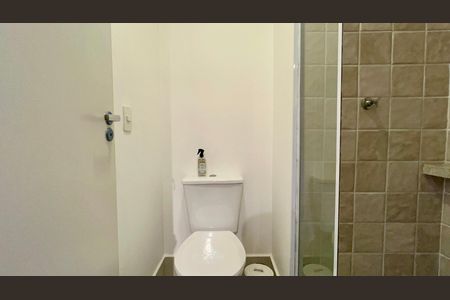 Apartamento para alugar com 28m², 1 quarto e sem vaga Apartamento para alugar com 28m², 1 quarto e sem vagaBanheiro