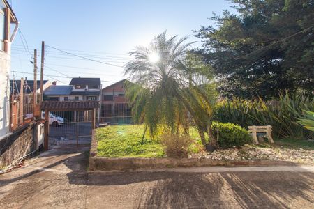 Casa à venda com 267m², 5 quartos e 3 vagas Casa à venda com 267m², 5 quartos e 3 vagasFachada
