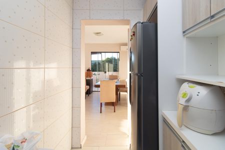 Casa à venda com 267m², 5 quartos e 3 vagas Casa à venda com 267m², 5 quartos e 3 vagascozinha 2