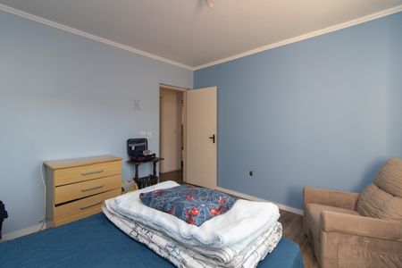 Casa à venda com 267m², 5 quartos e 3 vagas Casa à venda com 267m², 5 quartos e 3 vagasQuarto 3