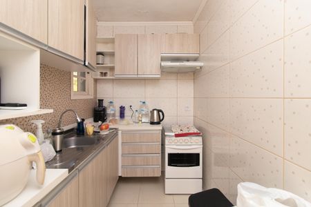 Casa à venda com 267m², 5 quartos e 3 vagas Casa à venda com 267m², 5 quartos e 3 vagascozinha 2