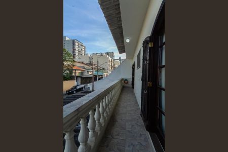 Casa à venda com 247m², 5 quartos e 10 vagas Casa à venda com 247m², 5 quartos e 10 vagasVaranda dos Quartos Casa 2