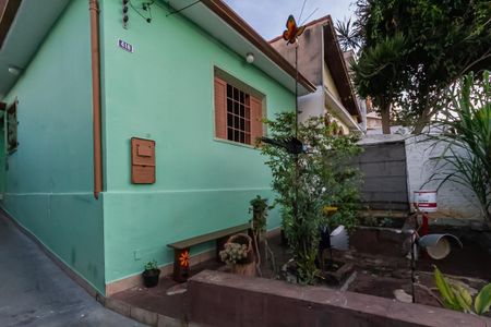Casa à venda com 247m², 5 quartos e 10 vagas Casa à venda com 247m², 5 quartos e 10 vagasGaragem