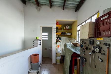 Casa à venda com 247m², 5 quartos e 10 vagas Casa à venda com 247m², 5 quartos e 10 vagasSuíte