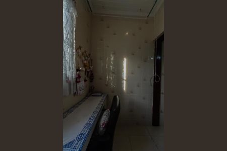 Casa à venda com 247m², 5 quartos e 10 vagas Casa à venda com 247m², 5 quartos e 10 vagasÁrea de Serviço Casa 2