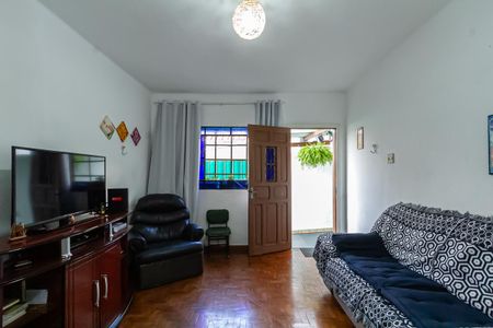 Sala de casa para alugar com 5 quartos, 247m² em Vila Marlene, São Bernardo do Campo