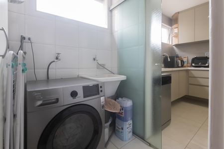 Apartamento à venda com 81m², 3 quartos e 1 vaga Apartamento à venda com 81m², 3 quartos e 1 vagaÁrea de Serviço