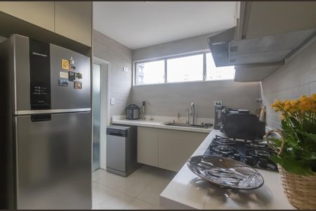 Apartamento à venda com 81m², 3 quartos e 1 vaga Apartamento à venda com 81m², 3 quartos e 1 vagaCozinha Escreva qual o cômodo
