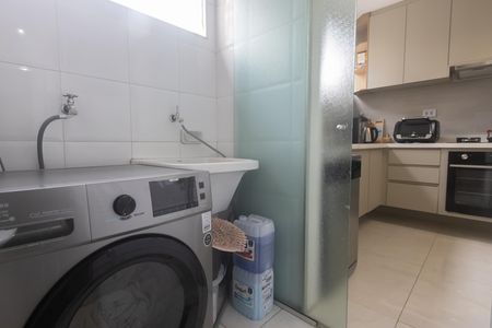 Apartamento à venda com 81m², 3 quartos e 1 vaga Apartamento à venda com 81m², 3 quartos e 1 vagaÁrea de Serviço