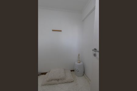 Apartamento à venda com 81m², 3 quartos e 1 vaga Apartamento à venda com 81m², 3 quartos e 1 vagaQuarto de Serviço