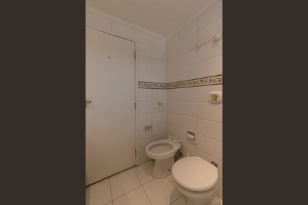 Apartamento à venda com 81m², 3 quartos e 1 vaga Apartamento à venda com 81m², 3 quartos e 1 vagaBanheiro Corredor