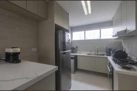 Apartamento à venda com 81m², 3 quartos e 1 vaga Apartamento à venda com 81m², 3 quartos e 1 vagaCozinha Escreva qual o cômodo