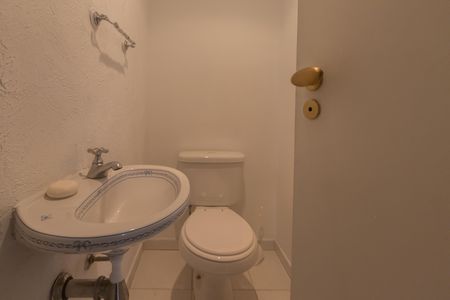 Apartamento à venda com 81m², 3 quartos e 1 vaga Apartamento à venda com 81m², 3 quartos e 1 vagaLavabo