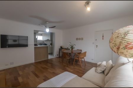 Sala de apartamento à venda com 3 quartos, 81m² em Vila Nova Conceição, São Paulo