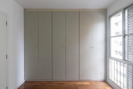 Apartamento à venda com 81m², 3 quartos e 1 vaga Apartamento à venda com 81m², 3 quartos e 1 vagaQuarto 2