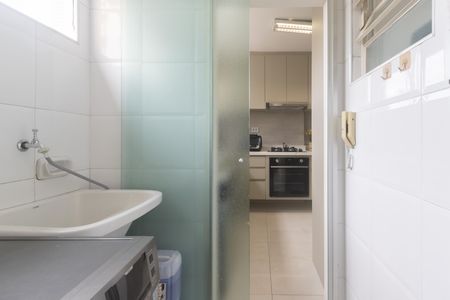 Apartamento à venda com 81m², 3 quartos e 1 vaga Apartamento à venda com 81m², 3 quartos e 1 vagaÁrea de Serviço