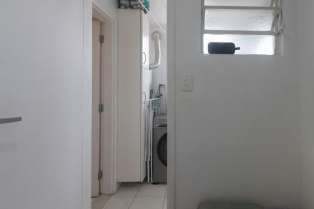 Apartamento à venda com 81m², 3 quartos e 1 vaga Apartamento à venda com 81m², 3 quartos e 1 vagaQuarto de Serviço