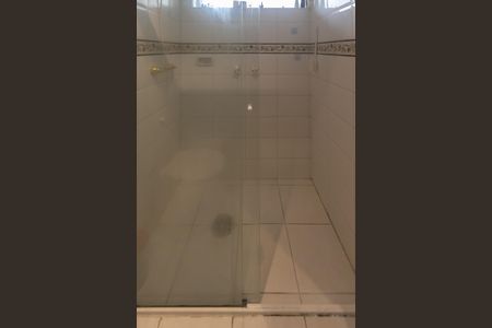Apartamento à venda com 81m², 3 quartos e 1 vaga Apartamento à venda com 81m², 3 quartos e 1 vagaBanheiro Corredor