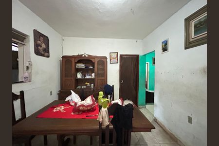 Casa à venda com 3 quartos, 360m² em Santa Monica, Belo Horizonte