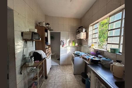 Casa à venda com 3 quartos, 360m² em Santa Monica, Belo Horizonte