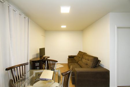 Sala de apartamento para alugar com 2 quartos, 44m² em Camargos, Belo Horizonte