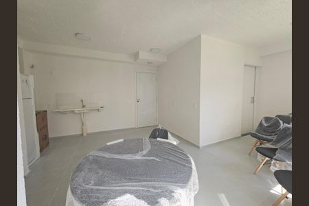 Apartamento para alugar com 32m², 2 quartos e sem vagaÁrea comum - Salão de festas