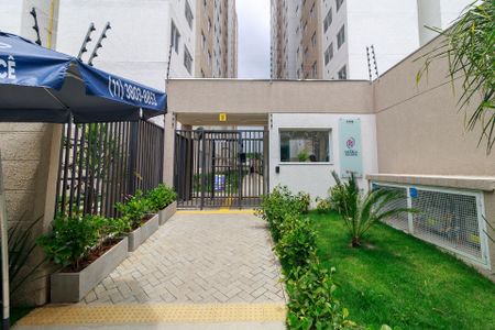 Apartamento para alugar com 32m², 2 quartos e sem vaga Apartamento para alugar com 32m², 2 quartos e sem vagaFachada