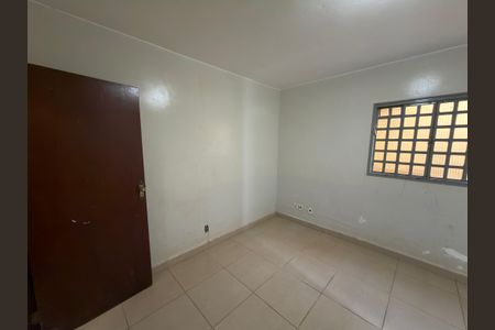 Quarto 01 de casa para alugar com 2 quartos, 100m² em Setor Habitacional Vicente Pires, Brasília