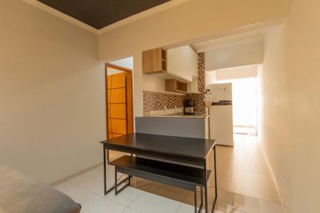 Apartamento para alugar com 90m², 2 quartos e 1 vaga Apartamento para alugar com 90m², 2 quartos e 1 vagaSala