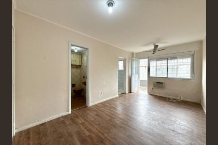 Sala/Quarto de apartamento para alugar com 1 quarto, 27m² em Sarandi, Porto Alegre