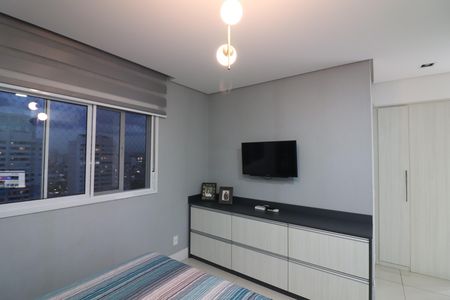 Apartamento à venda com 156m², 3 quartos e 3 vagasSuíte 1