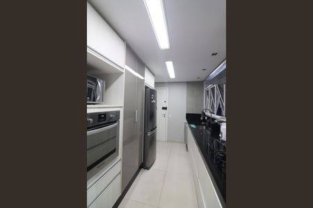Apartamento à venda com 156m², 3 quartos e 3 vagasCozinha
